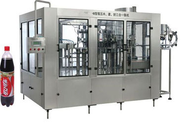 Çin Plastik PVC İçecek Dolum Makinesi / Otomatik Yıkama Dolum Kapatma Makinesi Fabrika