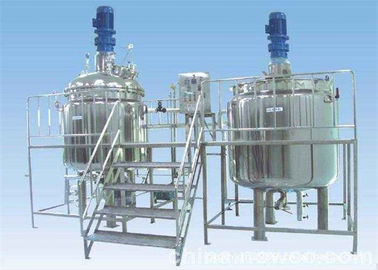 Çin İlaç Tıp GMP Sıvı Karıştırma Tankı Elektrikli Isıtma / Buhar Isıtma Fabrika